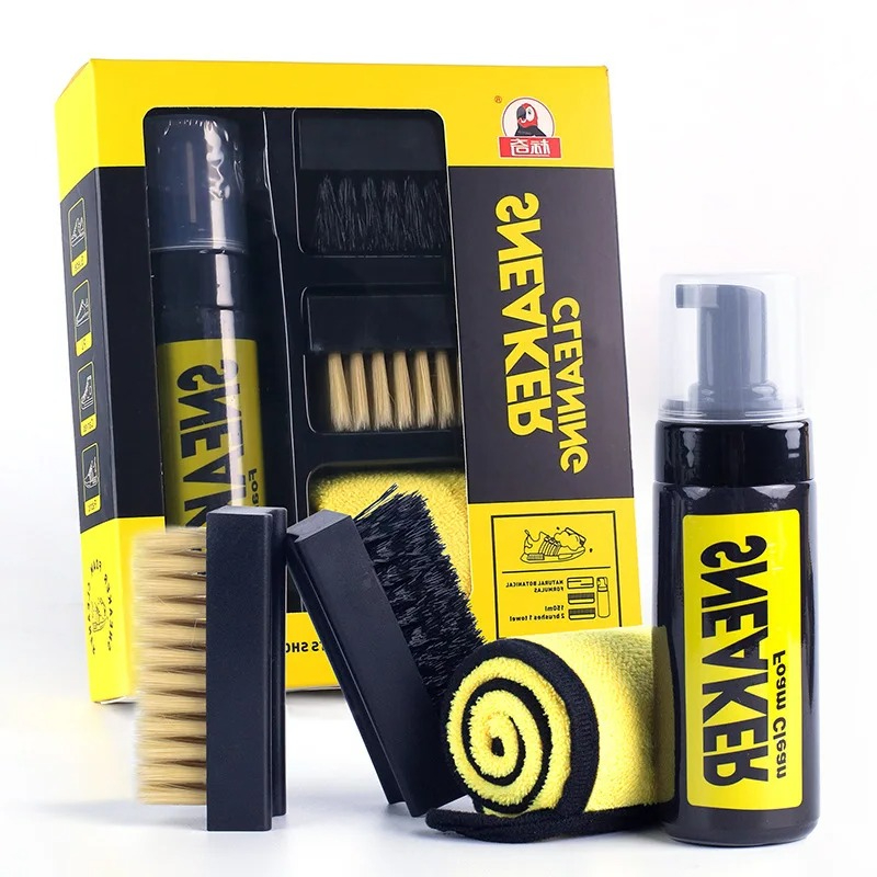 Kit detergente per scarpe da g - Sneaker Care Foam recensione e prezzo